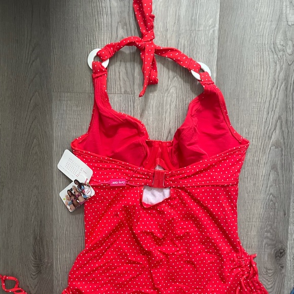 NWT Underwire Tankini Top 32F Flattering Fit - Picture 6 of 11